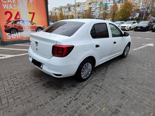 Dacia Logan foto 4