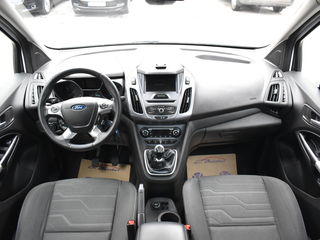 Ford Tourneo Connect foto 7