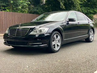 Mercedes S-Class foto 2