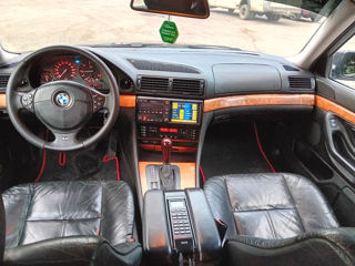 BMW 7 Series foto 6