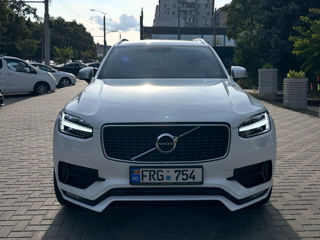 Volvo XC90 foto 3