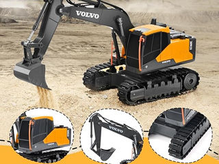 Excavator Volvo  Jucarie  marime 1:26 foto 3