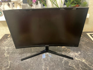 Монитор Samsung 144hz foto 1