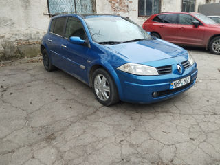 Renault Megane foto 2