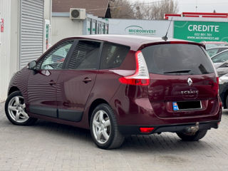 Renault Grand Scenic foto 4