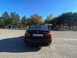 BMW 3 Series foto 8