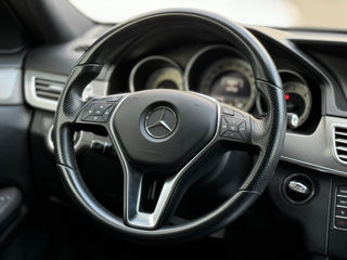 Mercedes E-Class foto 12