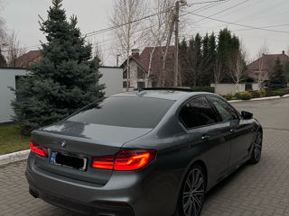 BMW 5 Series foto 3