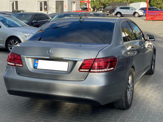 Mercedes E-Class foto 3