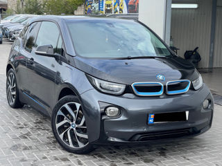 BMW i3 фото 1