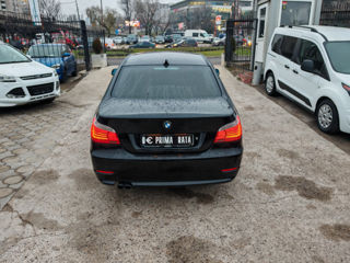 BMW 5 Series foto 6