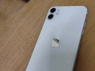 Iphone 11,128GB foto 2