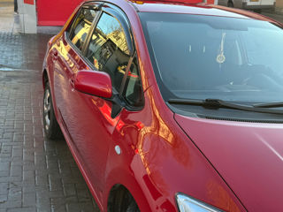 Toyota Auris foto 2