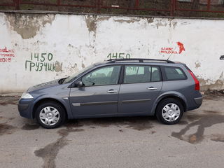 Renault Megane foto 2