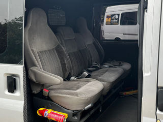 Ford Transit foto 6