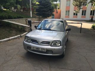 Nissan Micra foto 4