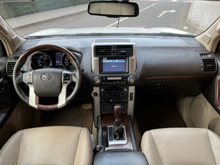 Toyota Land Cruiser Prado foto 16