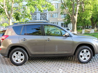 Toyota Rav 4 foto 7