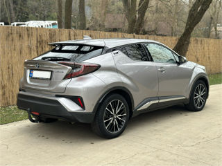 Toyota C-HR foto 6