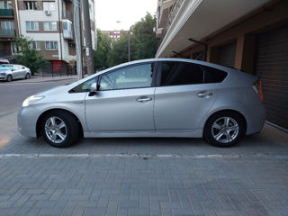 Toyota Prius foto 1