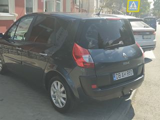 Renault Scenic foto 2