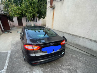 Ford Fusion foto 5