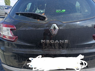 Vînd orice piesa Renault Megane foto 2