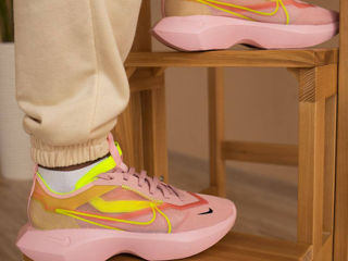 Nike Vista Peach Women's