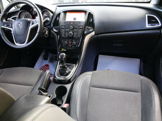 Opel Astra фото 5