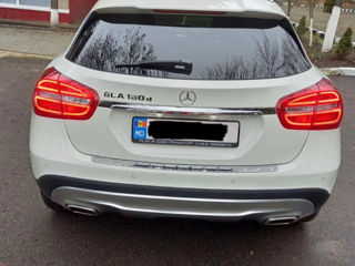 Mercedes GLA foto 2