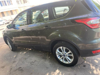 Ford Kuga foto 4