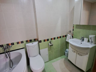 Apartament cu 4 camere, 138 m², Botanica, Chișinău foto 10