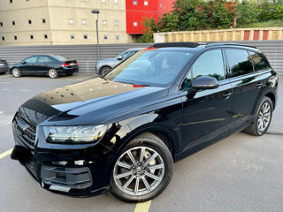 Audi Q7 foto 2