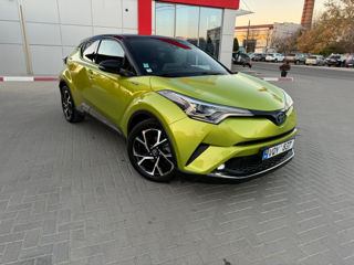 Toyota C-HR foto 7