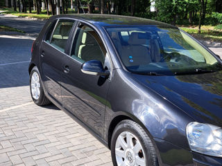 Volkswagen Golf foto 2