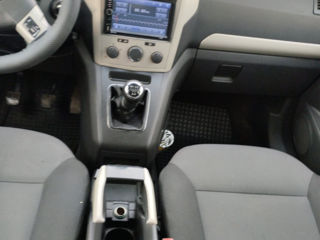 Opel Zafira foto 9