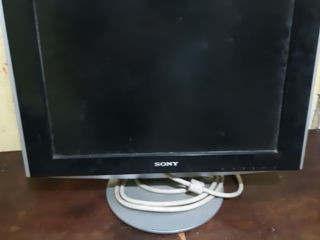 Sony 15" и Hansol 17"