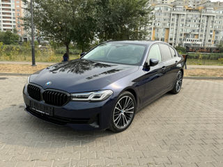 BMW 5 Series foto 1