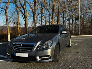 Mercedes E-Class foto 3