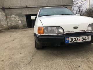 Ford Sierra foto 1