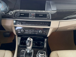 BMW 5 Series foto 8