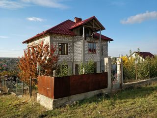 Se vinde!!!   ( Casă în Durlești, variantă Sură ) foto 1