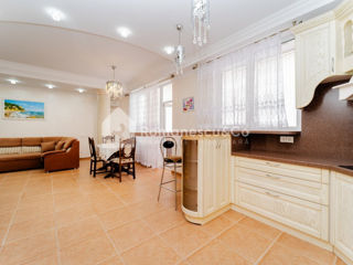 Apartament cu 3 camere, 123 m², Râșcani, Chișinău foto 9