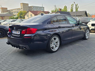 BMW 5 Series foto 3