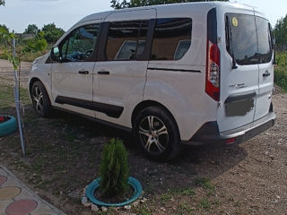 Ford Transit Connect foto 3