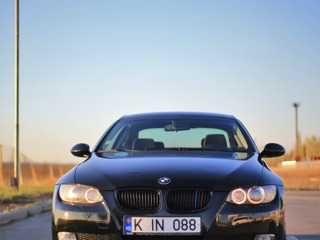 BMW 3 Series foto 1