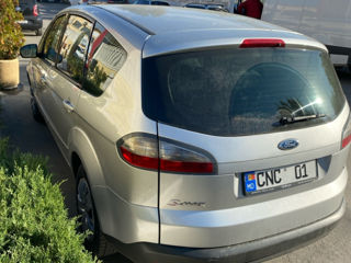 Ford S-Max foto 3