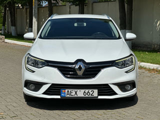 Renault Megane foto 2