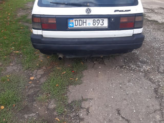 Volkswagen Passat foto 3