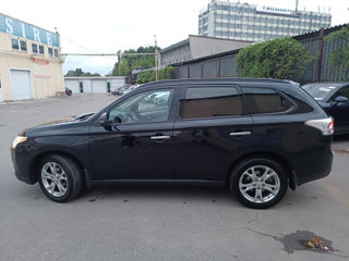 Mitsubishi Outlander foto 5